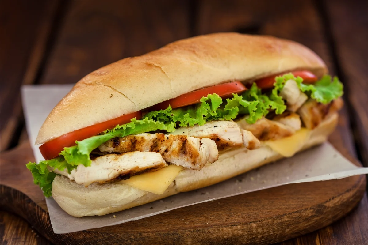 BAGUETTE DE POLLO